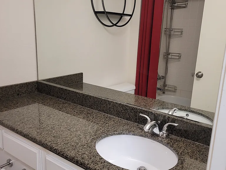 284 Crown Cir — Photo 45