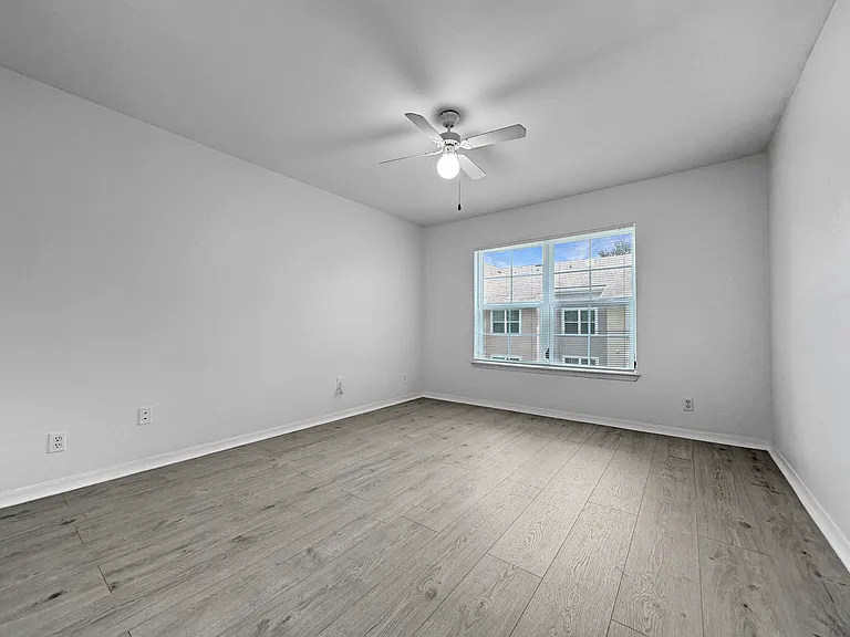 3353 Westchester Square Blvd #202 — Photo 24