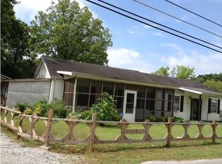 1614 E State Line Rd, Rossville, GA 30741