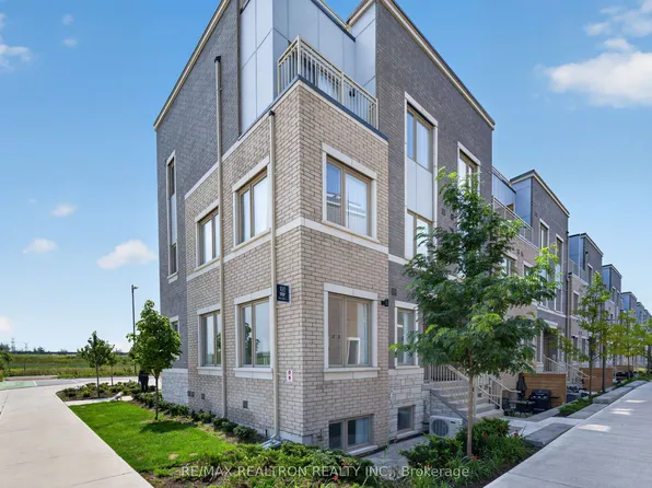 100 Honeycrisp Cres, Vaughan, ON