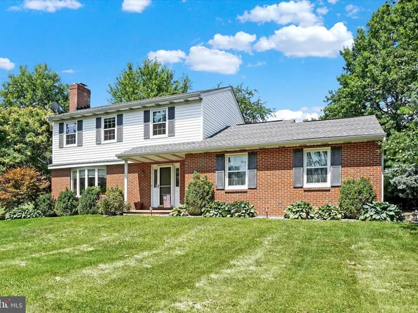 13850 Mount Airy Rd, New Freedom, PA 17349