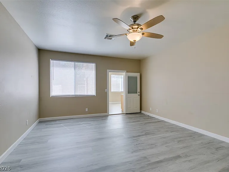 2255 Calistoga Ct — Photo 27