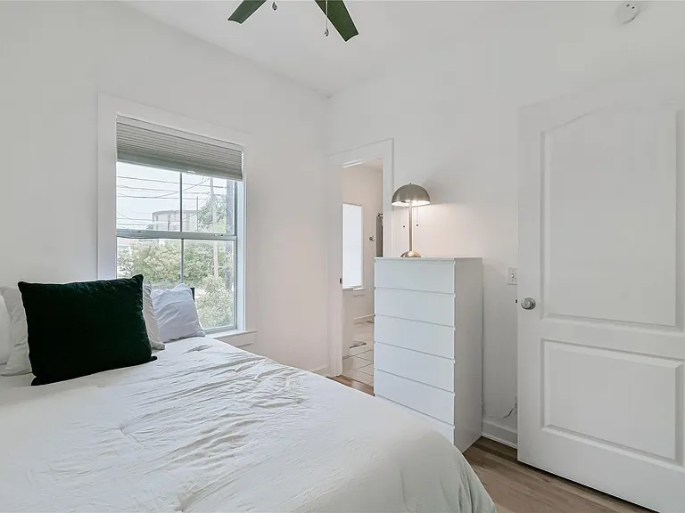 3602 S 2nd St — Photo 24