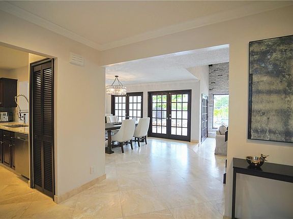 4th image of 3182 Lake Shore Drive #3182