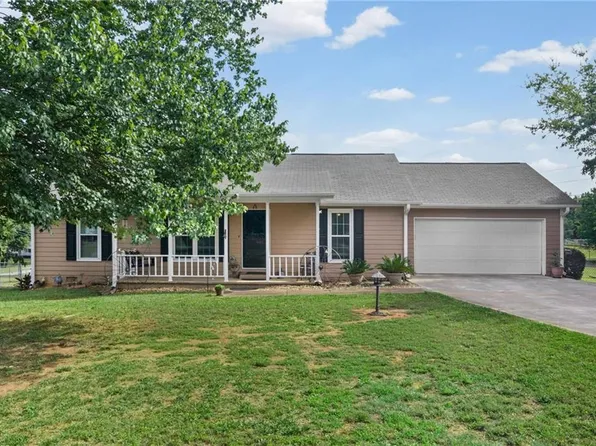 1703 Keys Ferry Rd, McDonough, GA 30252