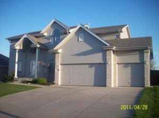 18915 Margo St, Omaha, NE 68136