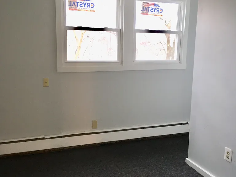 70 Admiral St #3 — Photo 2