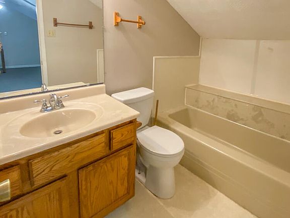 4th image of 217 Boardman Ave