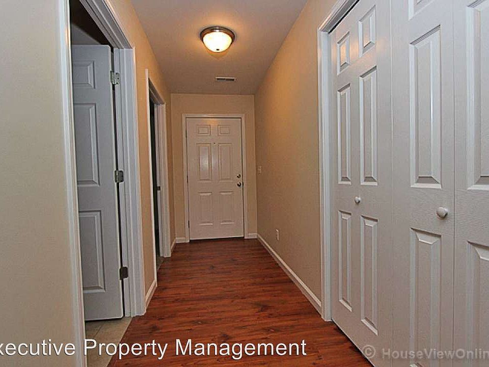 1st image of 2401 Winesap Dr