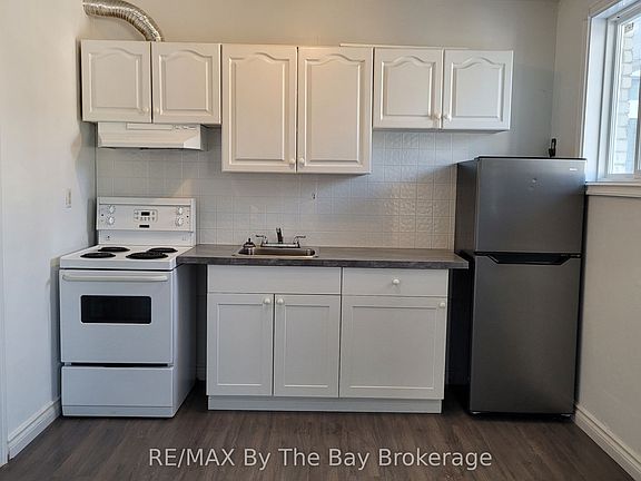 3rd image of 280 River Rd E #B12