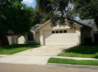 410 Kingwood Dr, Victoria, TX 77901