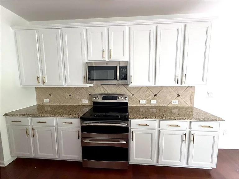 2160 Crestridge Trl NE — Photo 9