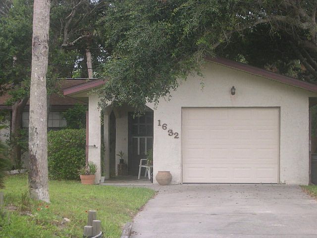 1st image of 1632 S Daytona Ave