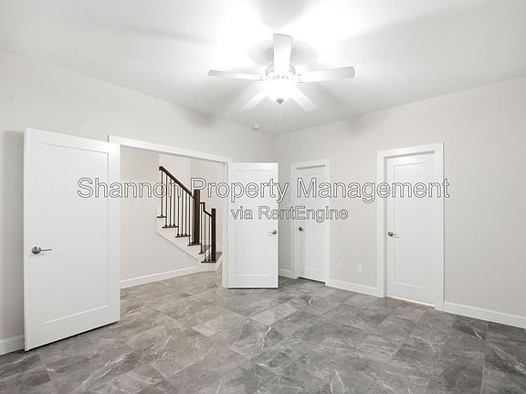 5th image of 849 Fisher St #D