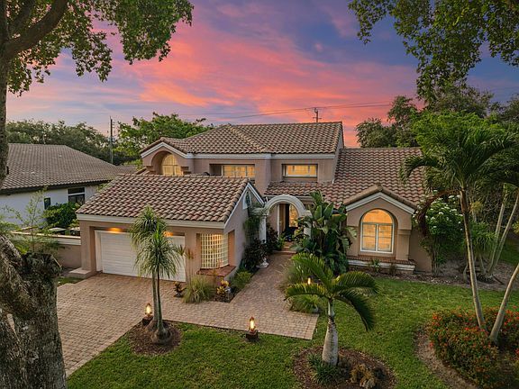 5th image of 2683 NW 49th Street