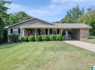 546 Edgecrest Cir, Birmingham, AL 35209