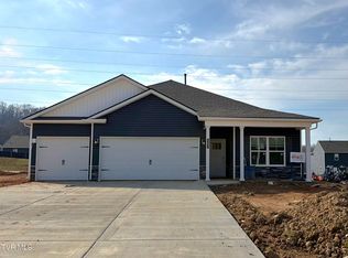 567 Fieldcrest Rd, Blountville, TN 37617