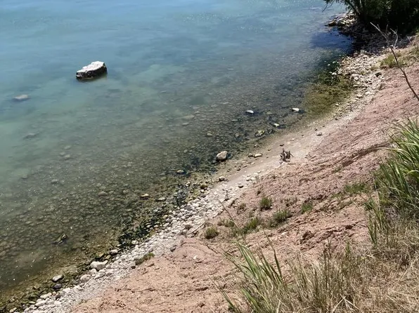 604 LAKESHORE DRIVE, Kewaunee, WI 54216