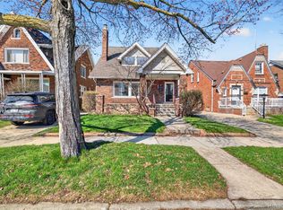5019 Maple St, Dearborn, MI 48126