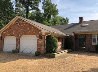 32 Golf Ln, Weems, VA 22576