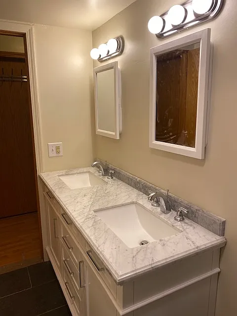 2 bed, 900 sqft, $1,800 — Photo 2