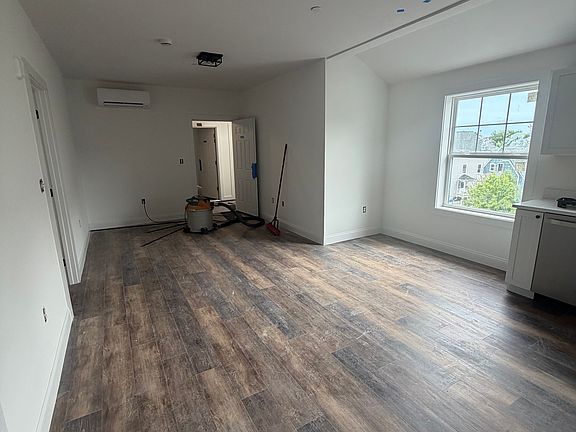 3rd image of 103 Cabot St #205