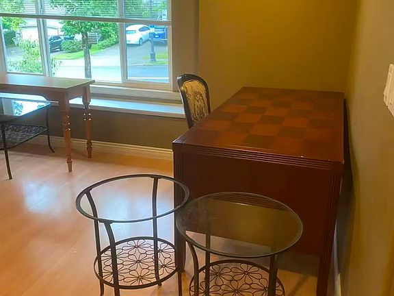 5th image of 2048 Parkway Blvd #45