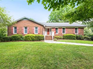 6808 Whitby Ct, Clemmons, NC 27012