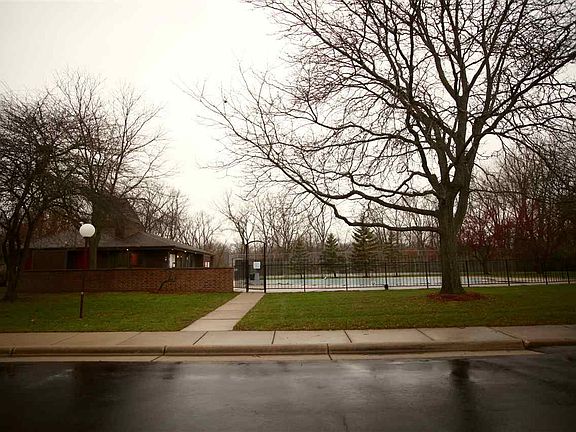 4th image of 3108 Creek View Dr #3-1