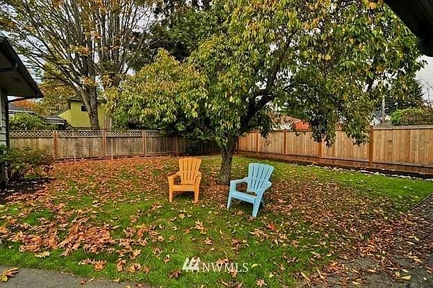 1st image of 12046 Greenwood Ave N