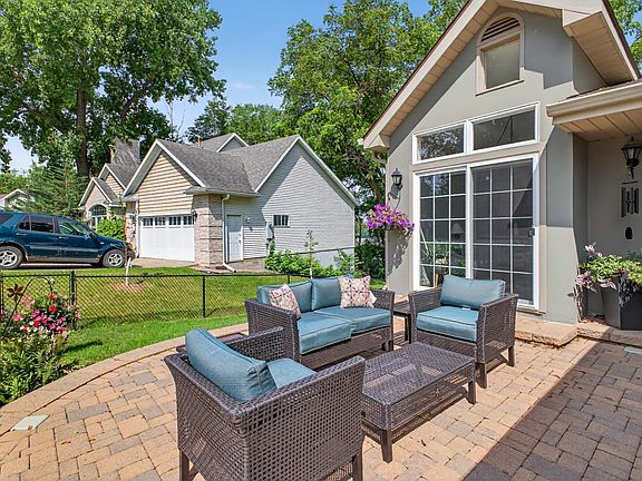 5th image of 2513 Aspen Ln SW