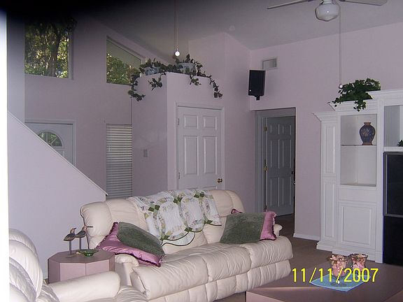 Living Room to front