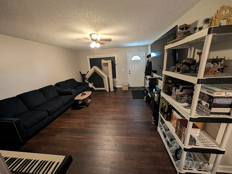 240 Hallie Hills Pl — Photo 10