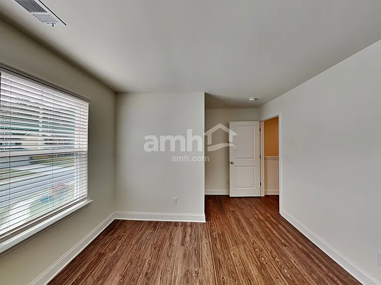 2050 Brook Enclave Trl — Photo 19