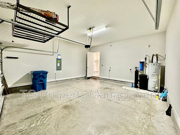 5th image of 11477 Surfline Ct