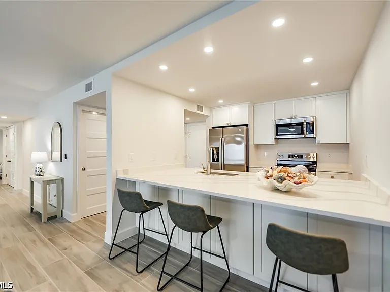 760 Sextant Dr #321 — Photo 22
