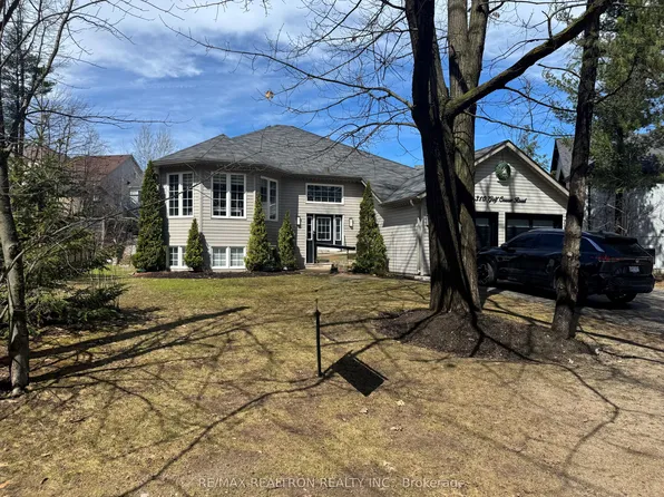 310 Golf Course Rd, Wasaga Beach, ON L9Z 1S5
