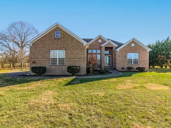 760 Greenvale Rd, Milton, TN 37118