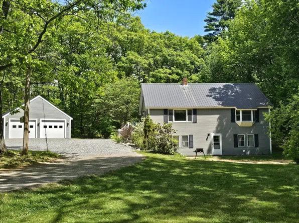 34 Carsley Road, Harrison, ME 04040