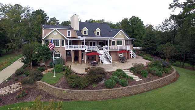 1st image of 216 Island Trace Dr