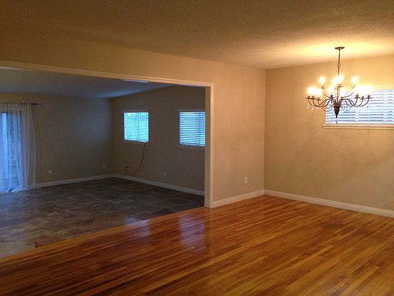 photo 5 (2)_12182014