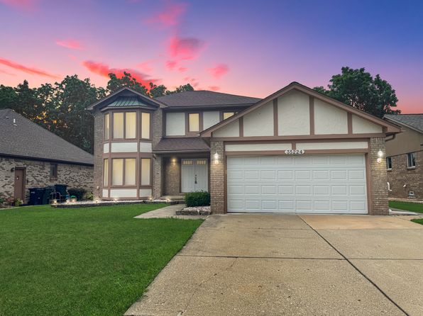 35224 Vito Dr