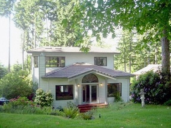 2nd image of 3128 Greenmont Ln NW