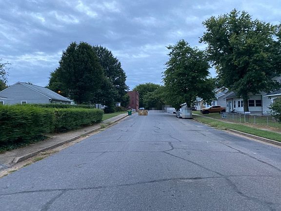 4th image of 311 Brown Ave