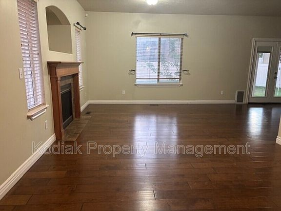 5th image of 12452 S Black Foot St