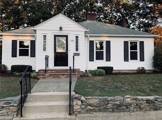 150 Hyde Ave, Pawtucket, RI 02861