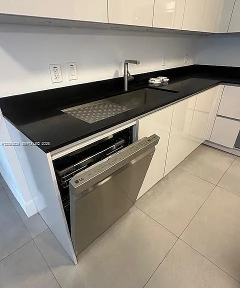 1010 Brickell Ave #2707 — Photo 30