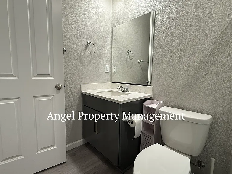 433 Fuchsia Ct — Photo 17