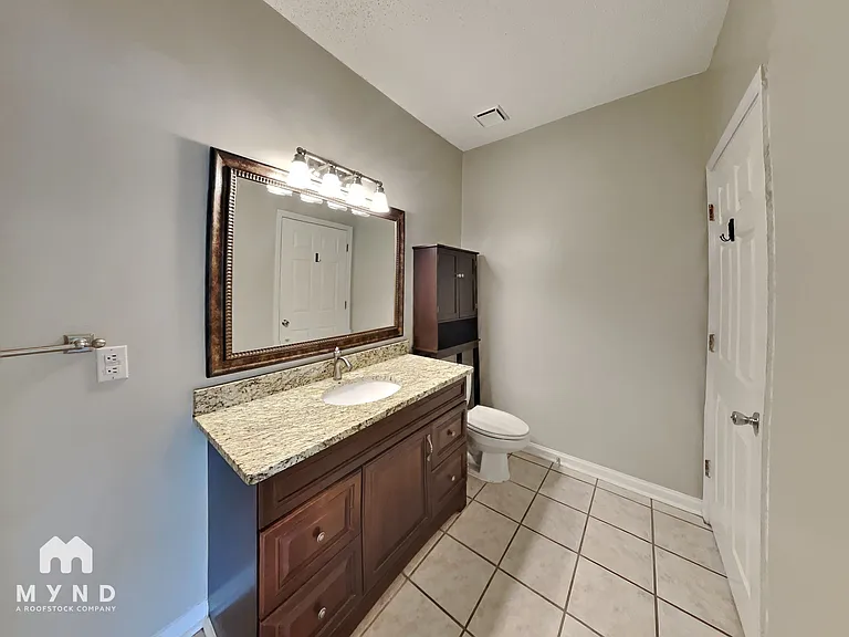 955 Juniper St NE #1012 — Photo 9