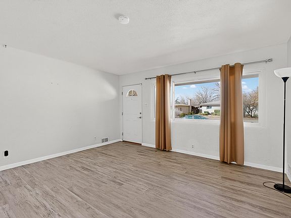 3rd image of 9806 McKnight Ave NE
